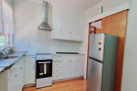 Photo of property in 1a Sutton Crescent, Papatoetoe, Auckland, 2025