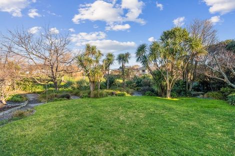 Photo of property in 6 The Avenue, Paraparaumu Beach, Paraparaumu, 5032