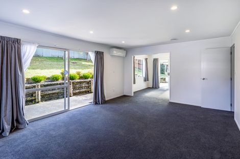 Photo of property in 68 Kohekohe Street, New Lynn, Auckland, 0600