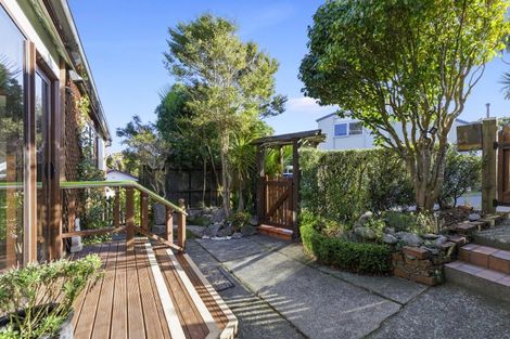 Photo of property in 14 Laurel Grove, Maungaraki, Lower Hutt, 5010