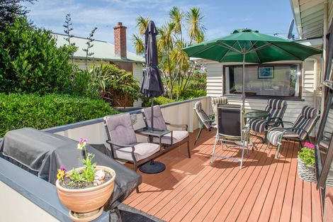 Photo of property in 16 Severn Street, Green Island, Dunedin, 9018