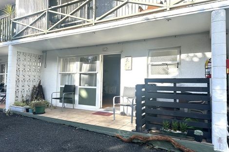 Photo of property in 2/58 School Road, Paihia, 0200
