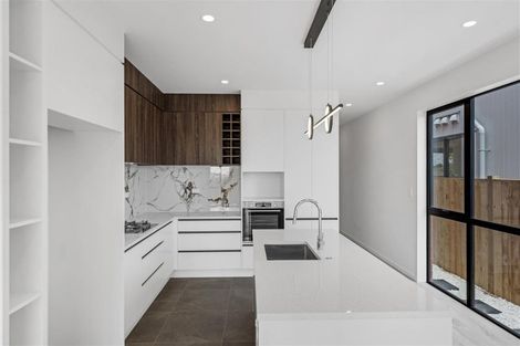 Photo of property in 12 Waimarie Drive, Karaka, 2578