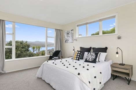 Photo of property in 92 Seatoun Heights Road, Seatoun, Wellington, 6022