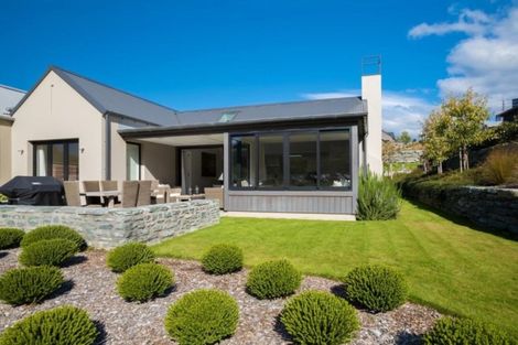 Photo of property in 7 Ogilvie Lane, Arrowtown, 9371