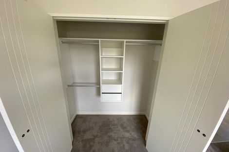 Photo of property in 18 Gilbransen Road, Kumeu, 0810