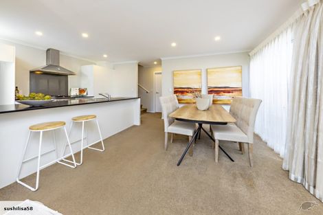 Photo of property in 58 Arrowsmith Drive, Flat Bush, Auckland, 2019