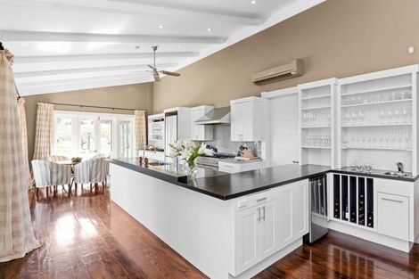 Photo of property in Gatehouse And River Room., 1308f Tuki Tuki Road, Tuki Tuki, Havelock North, 4294