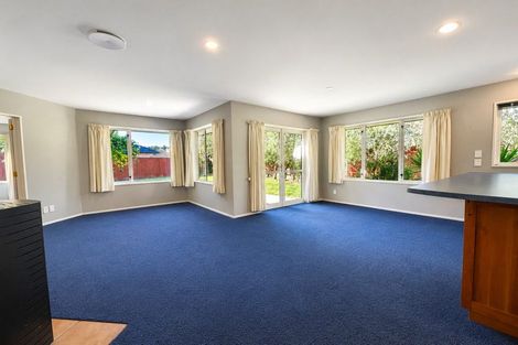 Photo of property in 25 Broadhaven Avenue, Parklands, Christchurch, 8083
