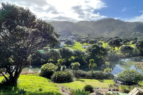 Photo of property in 7 Beach Valley Road, Piha, New Lynn, 0772