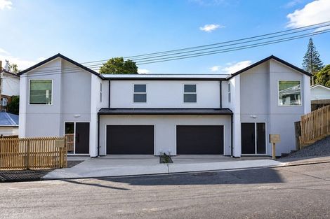 Photo of property in 1/5 Tawa Terrace, Tawa, Wellington, 5028