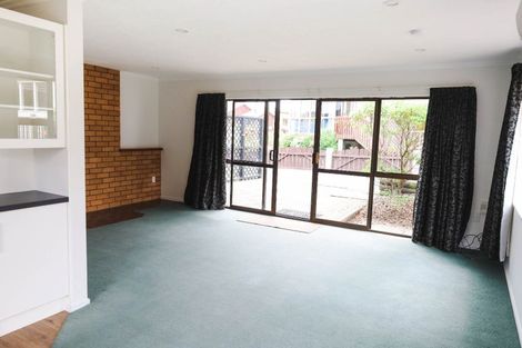 Photo of property in 35 Mitchell Street, Abbotsford, Dunedin, 9018