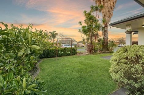 Photo of property in 4 Manor Park Drive, Pyes Pa, Tauranga, 3112