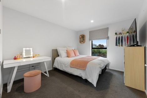 Photo of property in 3/27 Springfield Road, St Albans, Christchurch, 8014