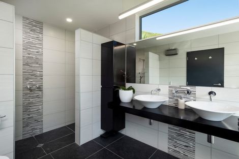 Photo of property in 1 Stonehaven Terrace, Hillsborough, Christchurch, 8022