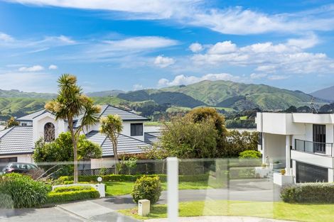 Photo of property in 12 Bowsprit Way, Whitby, Porirua, 5024