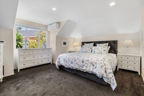 Photo of property in 17 Eaglemont Drive, East Tamaki Heights, Auckland, 2016
