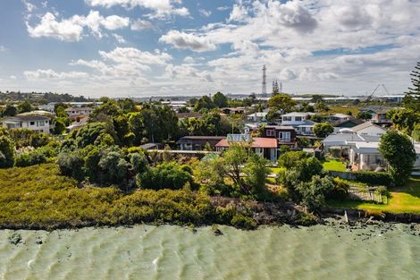 Photo of property in 7 Riverina Avenue, Pakuranga, Auckland, 2010