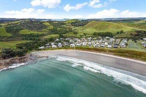 Photo of property in 261 Mangatawhiri Road, Omaha, 0986