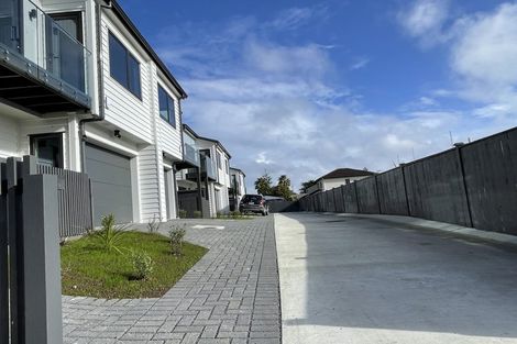 Photo of property in 75c Cardiff Road, Pakuranga, Auckland, 2010
