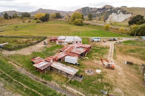 Photo of property in 1 Kereru Street, Mangaweka, 4797
