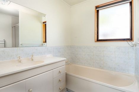 Photo of property in 14 Finlay Grove, Waikawa, Picton, 7220