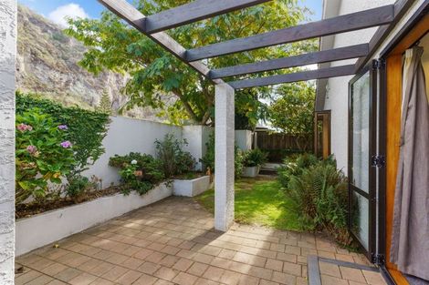Photo of property in 2/2 Colenso Street, Sumner, Christchurch, 8081