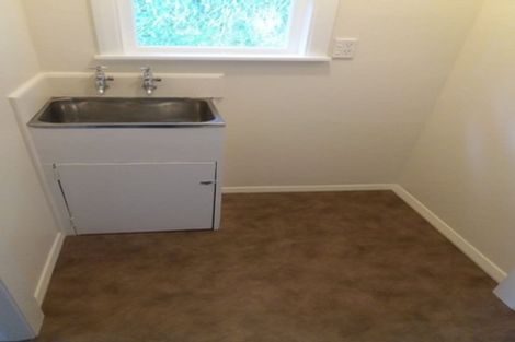 Photo of property in 27 Fraser Street, Wainuiomata, Lower Hutt, 5014