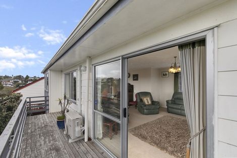 Photo of property in 29 Athena Drive, Totara Vale, Auckland, 0629