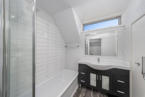 Photo of property in 130 Sherborne Street, St Albans, Christchurch, 8014