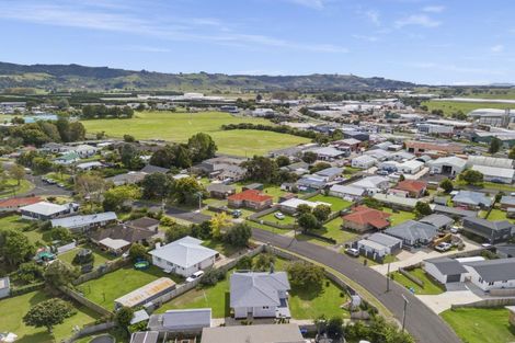 Photo of property in 6 Donovan Street, Te Puke, 3119