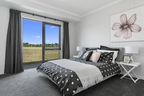 Photo of property in 3/213 Thornton Road, Cambridge, 3434