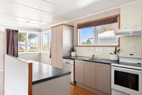 Photo of property in 28 Mary Street, Mangapapa, Gisborne, 4010