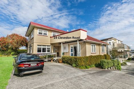 Photo of property in 12-14 Clevedon Road, Papakura, 2110