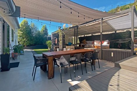 Photo of property in 9 Ruth Craig Place, Stanmore Bay, Whangaparaoa, 0932