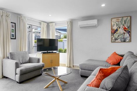 Photo of property in 1/7 Tui Street, Torbay, Auckland, 0630