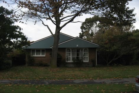 Photo of property in 11 Parkstone Avenue, Ilam, Christchurch, 8041