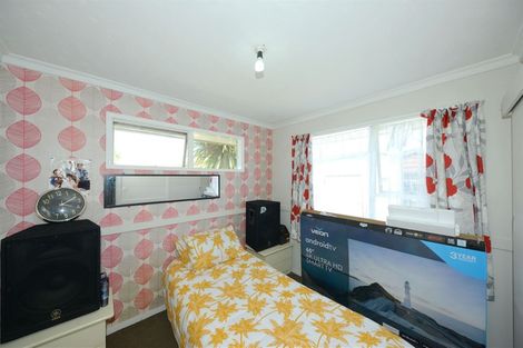 Photo of property in 246 Breezes Road, Aranui, Christchurch, 8061