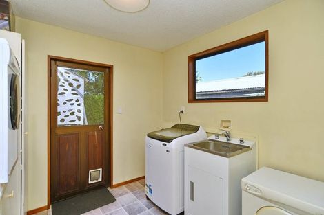 Photo of property in 6 Luxton Place, Rangiora, 7400