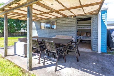 Photo of property in 124 Hampton Road, Whangamata, 3620