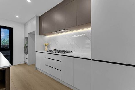 Photo of property in 2d Gordon Stanley Drive, Massey, Auckland, 0614