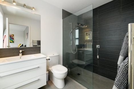 Photo of property in 23 Butterworth Crescent, Papamoa Beach, Papamoa, 3118