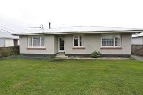 Photo of property in 19 Wicklow Street, Clifton, Invercargill, 9812
