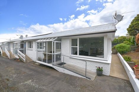 Photo of property in 4d Stansfield Street, Kenmure, Dunedin, 9011