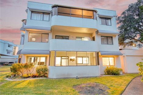 Photo of property in 15a Puriri Avenue, Orewa, 0931