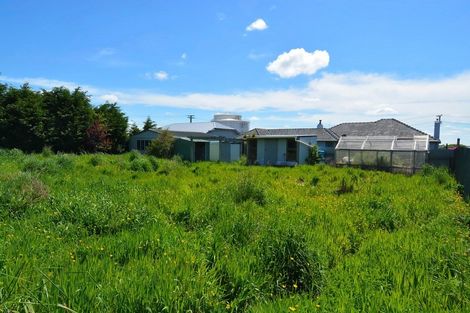 Photo of property in 258 Marine Parade, Bluff, 9814