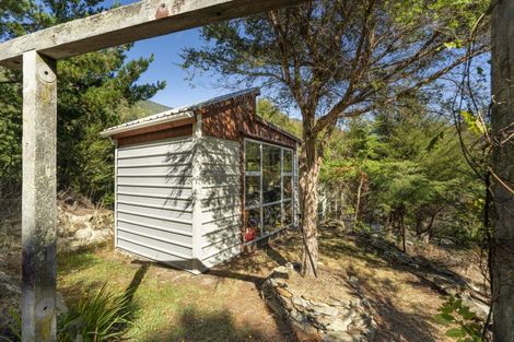 Photo of property in 165 Boons Valley Road, Waikawa, Picton, 7220