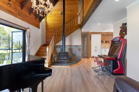 Photo of property in 307 Duck Creek Road, Stillwater, Silverdale, 0993