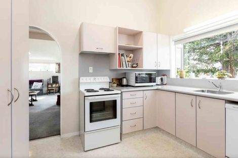 Photo of property in 1/26 Auckland Road, Greenmeadows, Napier, 4112