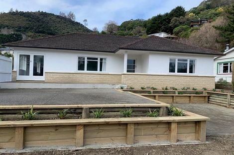 Photo of property in 2 Clouston Terrace, Maitai, Nelson, 7010